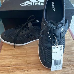 Adidas slip on sneakers womens 11